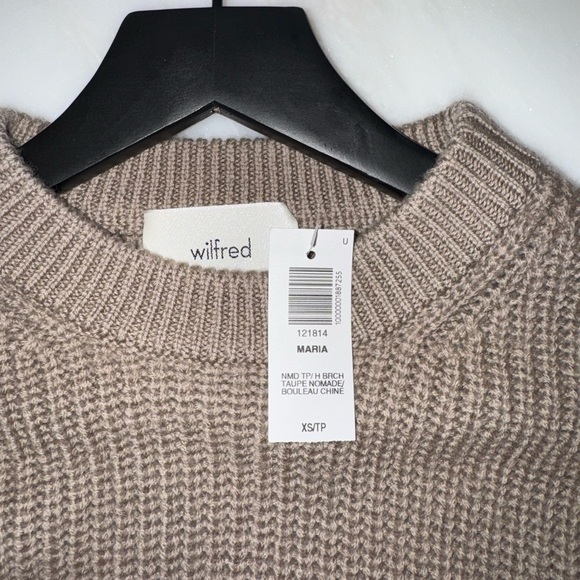 Aritzia Wilfred Maria Sweater - Picture 3 of 3